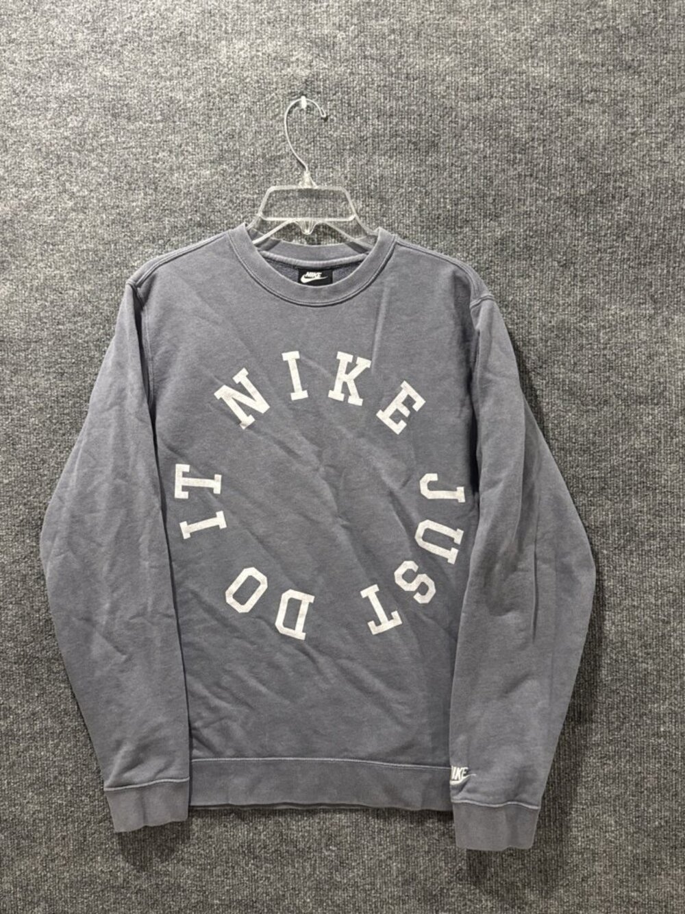 Nike Just Do It Around The World Logo Long Sleeve Pullover Crewneck S Sz M